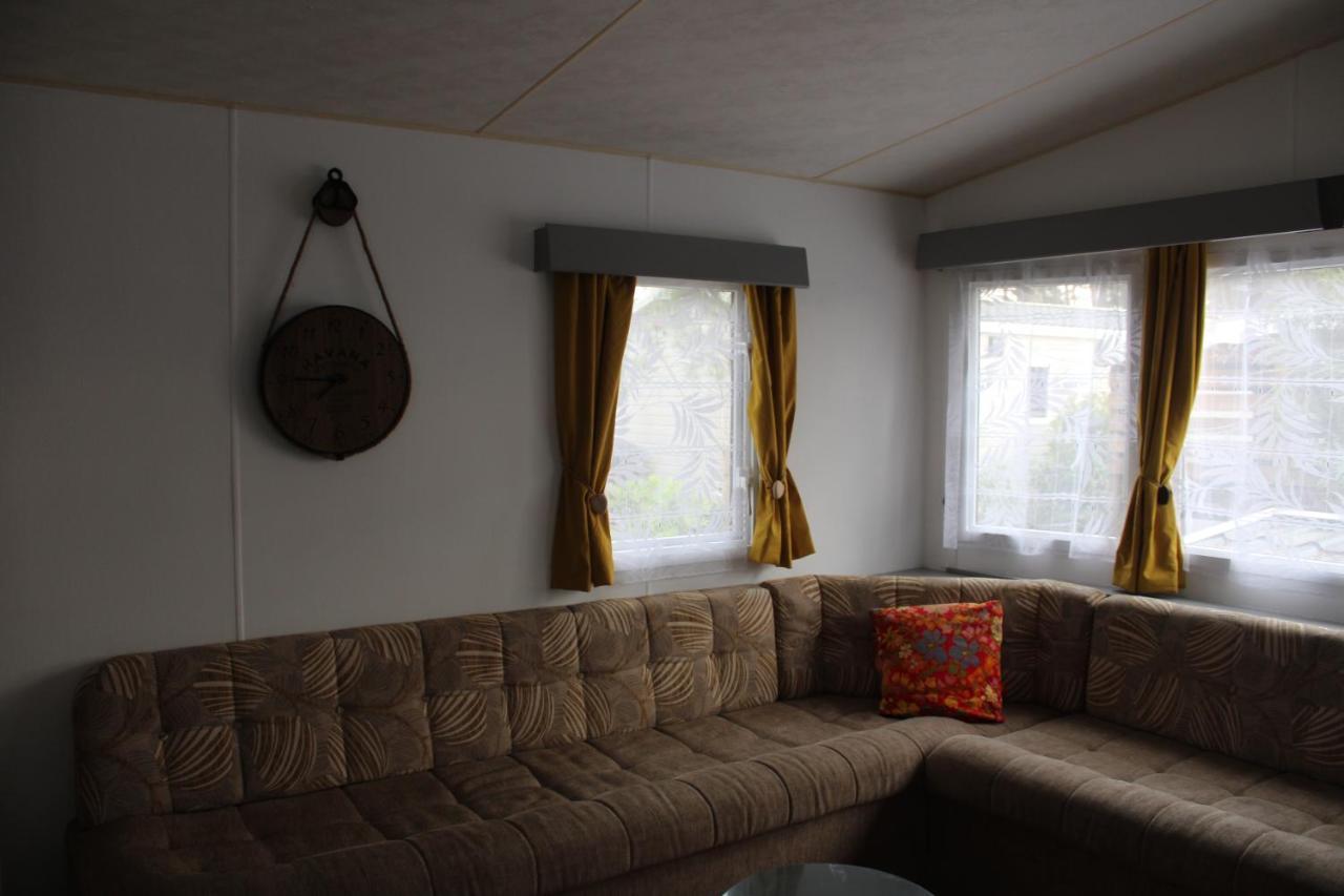Mobil-Home Spatieux 8Pers - Brume Сен-Жюльен-ан-Борн Экстерьер фото